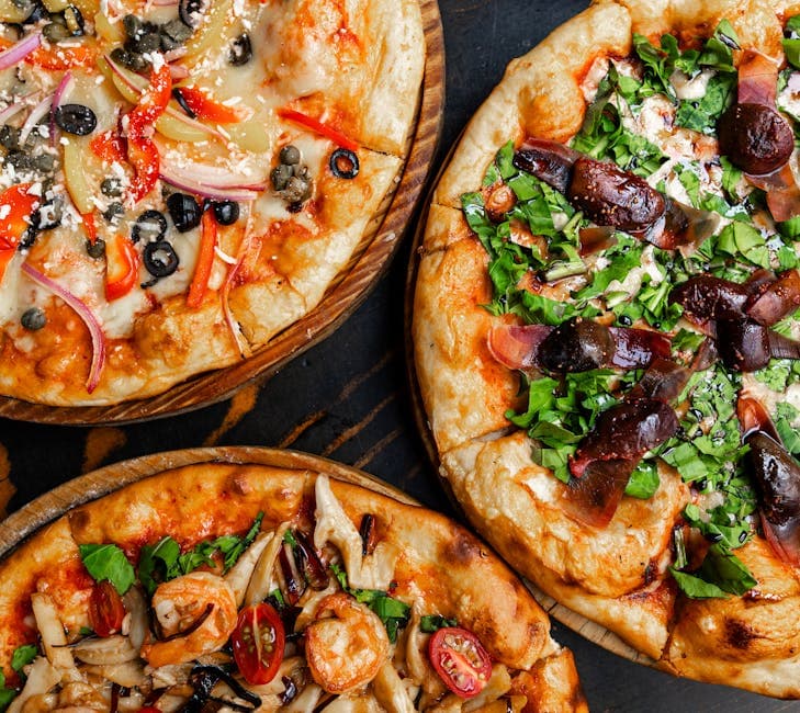 Tantalizing selection of gourmet pizzas with fresh toppings in Mexico City's vibrant dining scene.