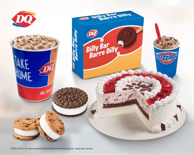 Blizzard de fresa‑banana en Dairy Queen – imagen del postre en el mostrador del Local Isla 5, Altabrisa
