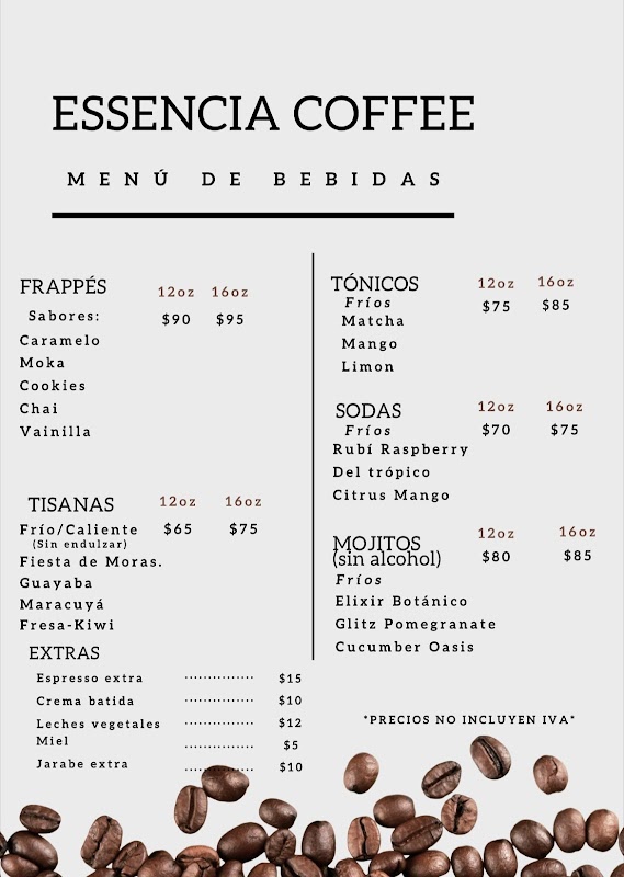 ESSENCIA COFFEE — latte de avellana con arte latte y barra de barista al fondo